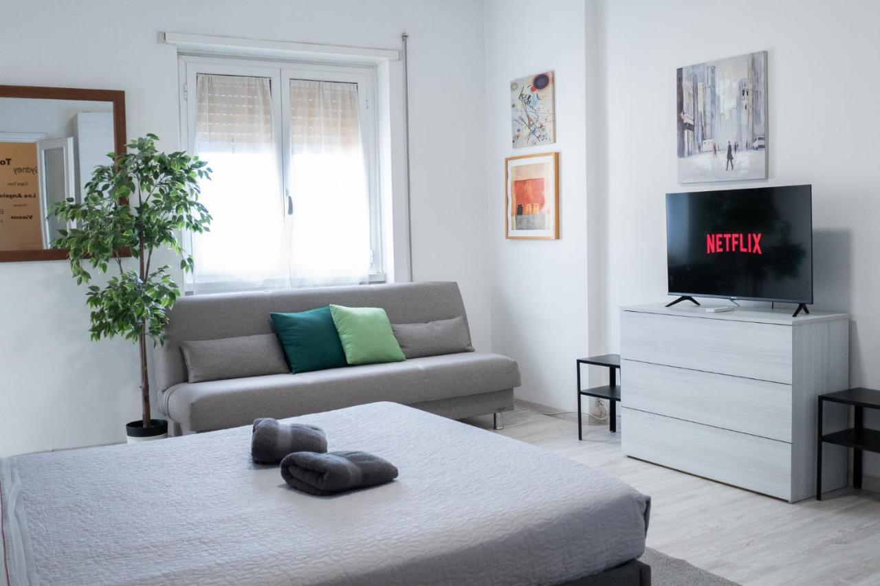 Nonna Pina Guest House Moderno Appartamento Vicino Metro AWifi,Netflix Roma Eksteriør bilde